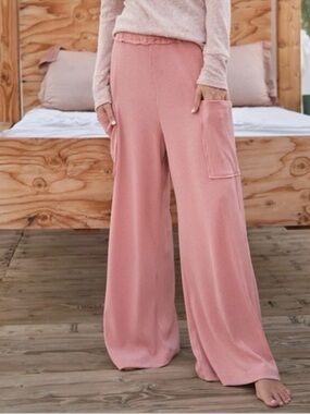 Wide-Leg Ribbed Palazzo Pants with Pockets size Small